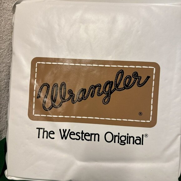 WRANGLER Stadium Rodeo Bleacher Seats 13 x 13 Vintage - Picture 2 of 5